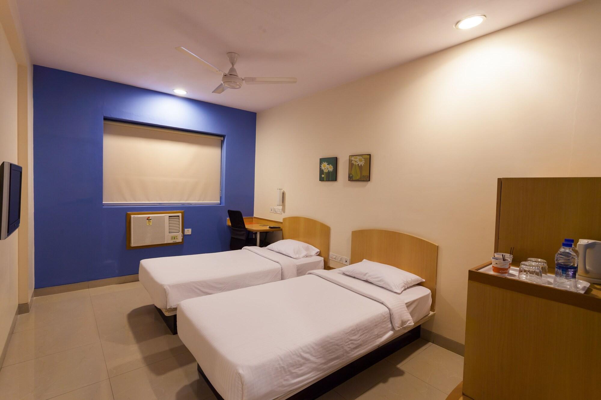 Hotel Nashik Extérieur photo