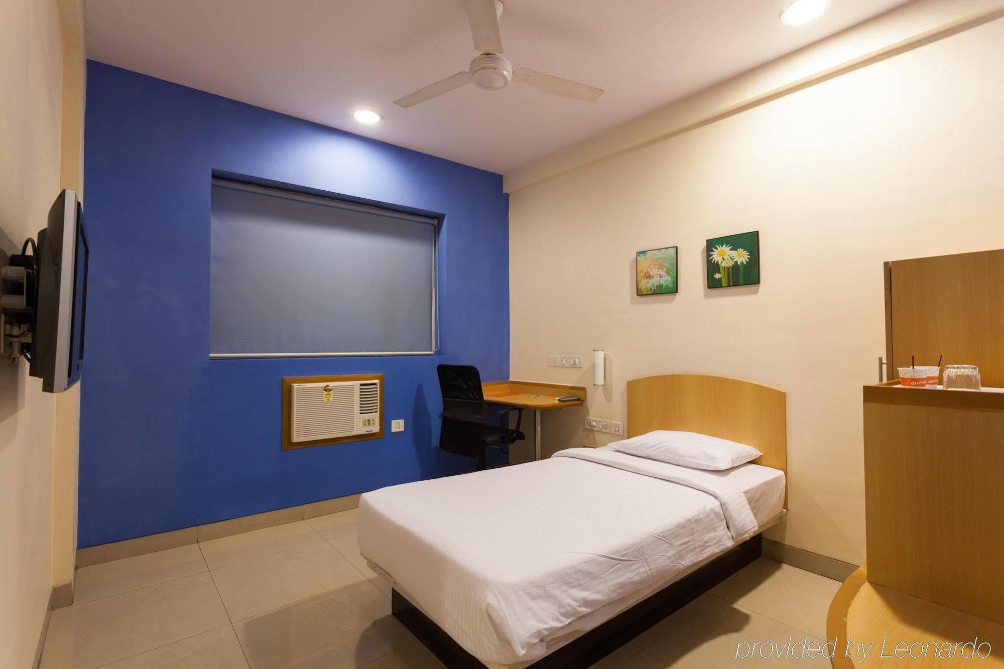 Hotel Nashik Extérieur photo
